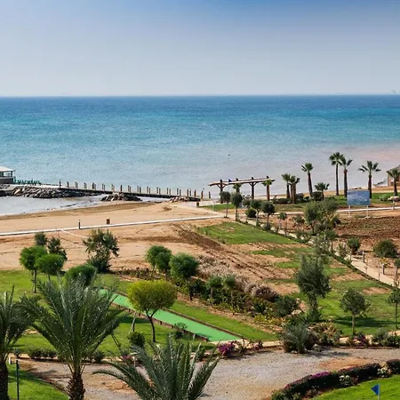 Bliss 3 Bedroom Penthouse & Spa Tub