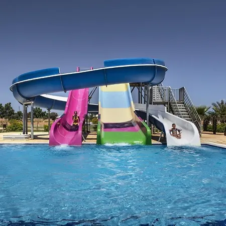 Bliss 3 Bedroom Penthouse & Spa Tub Apartament *